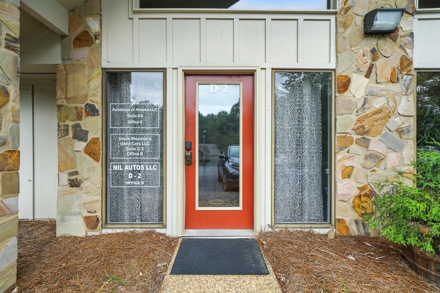 View Photo