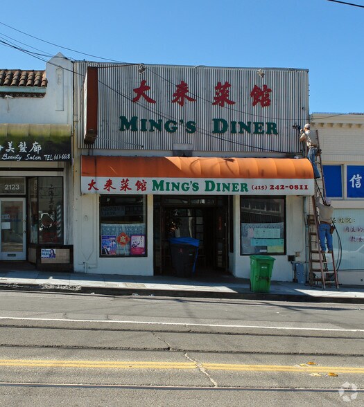 2129 Taraval St, San Francisco, CA à vendre - Photo de l’immeuble – Image 2 sur 2