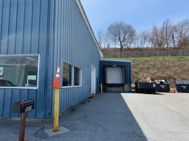 557 Riverside Ave, Burlington, VT à louer - Photo de l’immeuble – Image 3 sur 8