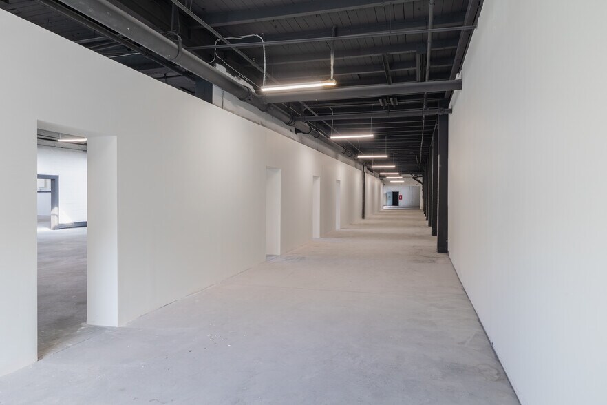 Flexible Warehouse with Extensive CapEx portefeuille de 2 biens à vendre sur LoopNet.fr - Numérisation 3D Matterport – Image 3 sur 26