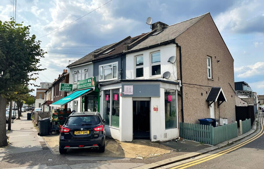 68 Stanley Rd, Croydon à louer - Photo de l’immeuble – Image 1 sur 1