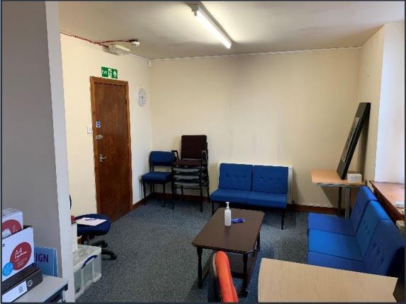 4a The Square, Cumnock à vendre - Photo de l’immeuble – Image 3 sur 7