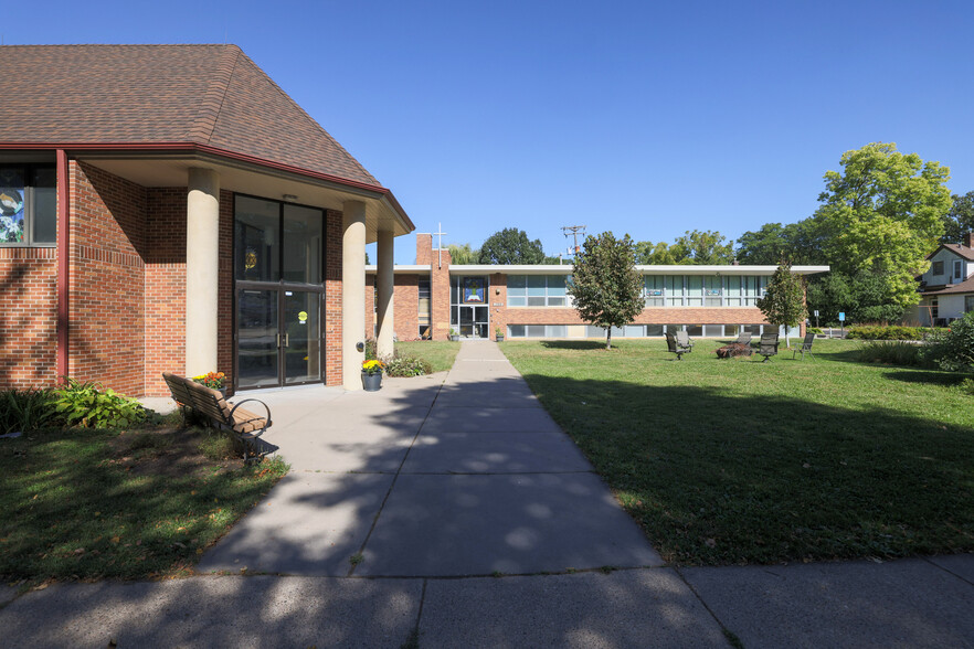 1509 27th Ave NE, Minneapolis, MN à louer - Photo principale – Image 1 sur 10