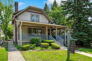 Plus de détails pour 15 N Lincoln St, Hinsdale, IL - Bureau à vendre