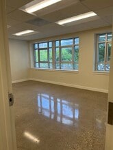 7768 Woodmont Ave, Bethesda, MD à louer Photo intérieure– Image 1 sur 4