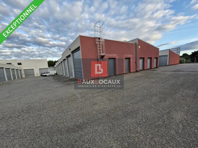 Plus de détails pour Local d’activités à vendre