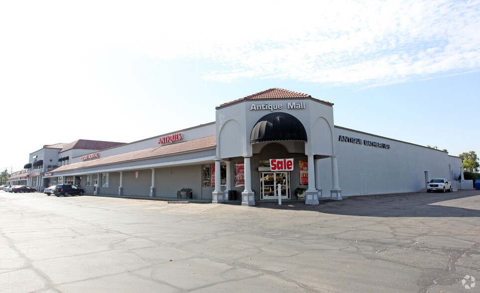 3601-3719 E Indian School Rd, Phoenix, AZ à louer - Photo de l’immeuble – Image 3 sur 3