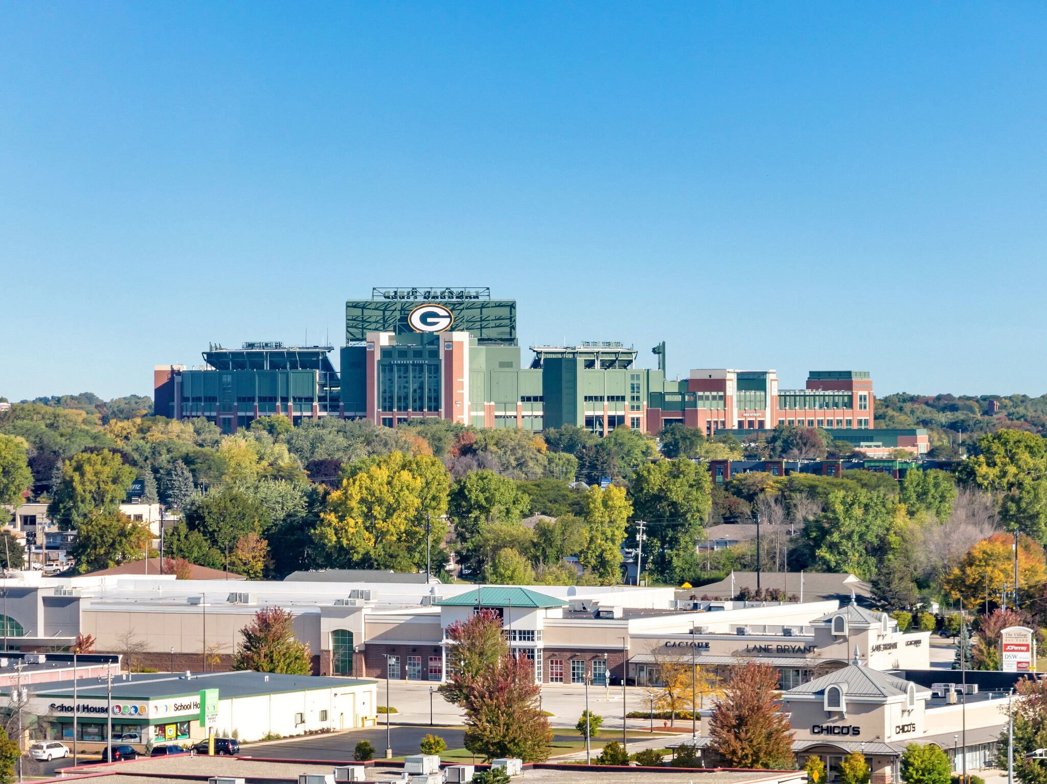 700 Pilgrim Way, Green Bay, WI à vendre Photo principale– Image 1 sur 35