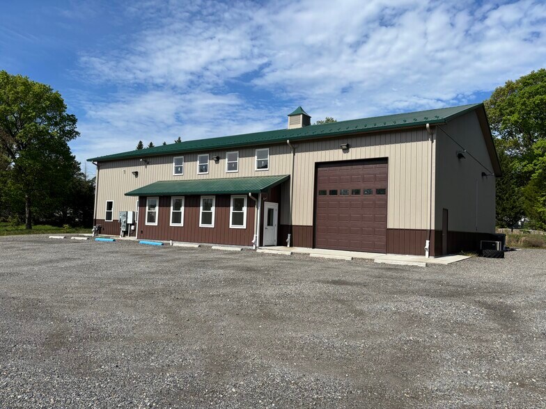 875 W Pulaski Hwy, Elkton, MD à louer - Photo de l’immeuble – Image 3 sur 20