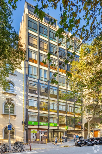 Bureau dans Barcelone, Barcelona à vendre - Photo principale – Image 1 sur 2