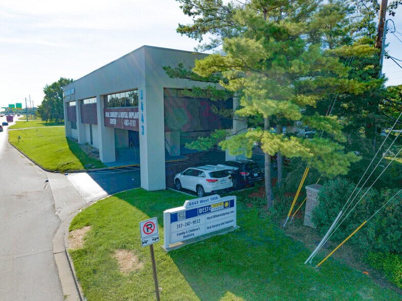 6443 W 10th St, Indianapolis, IN à vendre - Photo de l’immeuble – Image 2 sur 6