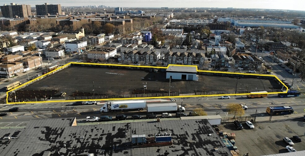651 Fountain Ave, Brooklyn, NY à louer - Photo principale – Image 1 sur 7