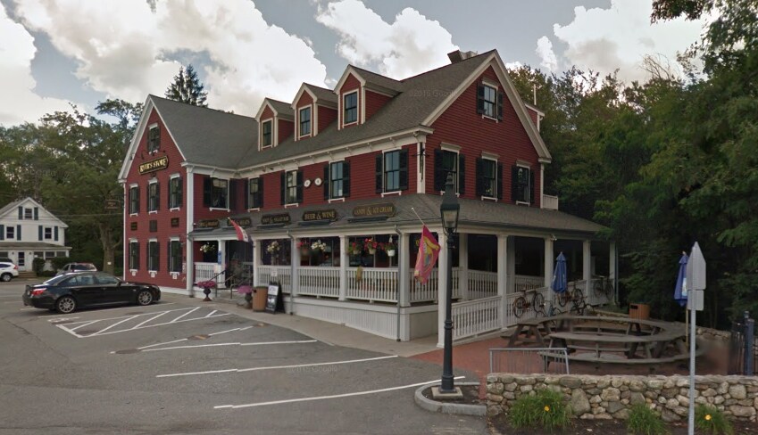 162 Park St, North Reading, MA à louer Photo principale– Image 1 sur 9