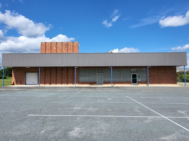 2725 Old Monroe Rd, Matthews, NC à louer - Photo principale – Image 1 sur 26