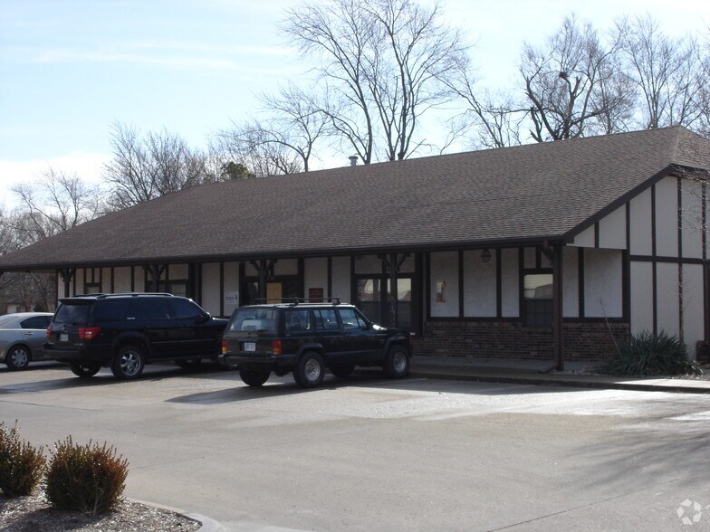 2619 W 6th St, Lawrence, KS à vendre - Photo de l’immeuble – Image 3 sur 26