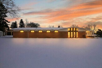 Plus de détails pour 820 N Pine River St, Ithaca, MI - Santé à vendre