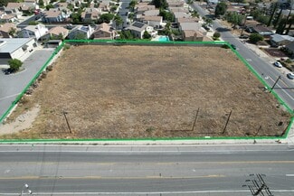 Plus de détails pour Mentone Blvd, Mentone, CA - Terrain à vendre