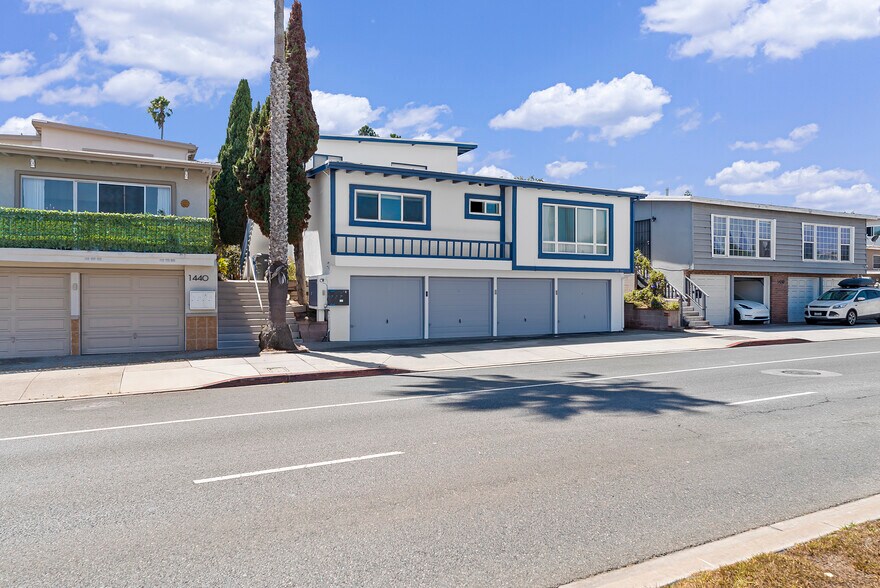 1436 Manhattan Beach Blvd, Manhattan Beach, CA à vendre - Photo de l’immeuble – Image 3 sur 10