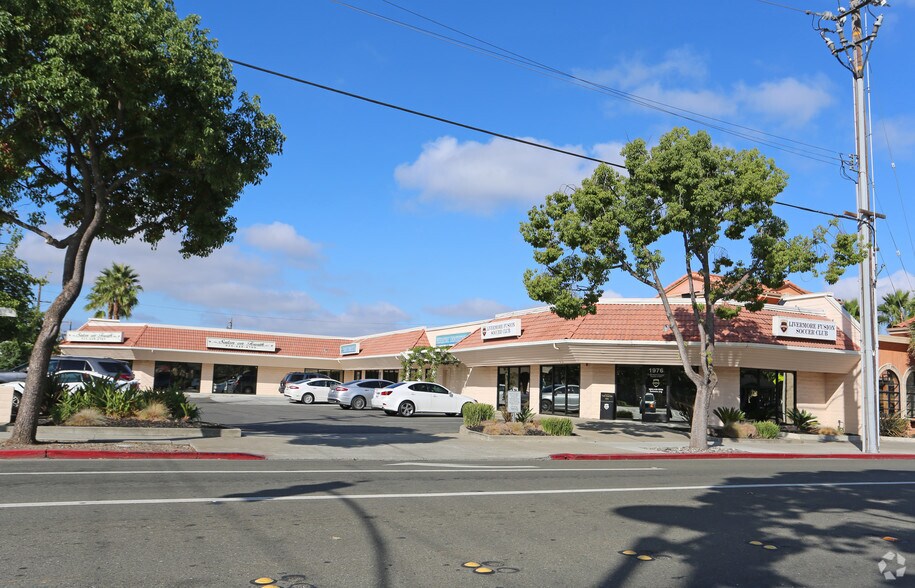 1952-1988 4th St, Livermore, CA à louer - Photo principale – Image 1 sur 5
