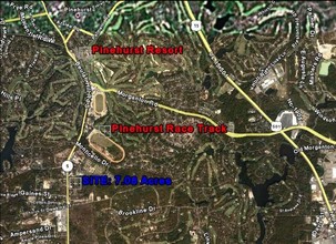 NC Hwy 5, Pinehurst, NC - VUE AÉRIENNE  vue de carte - Image1