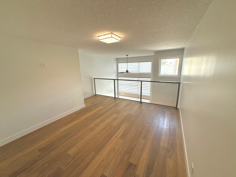 613 3rd Ave NE, Calgary, AB à vendre - Photo de l’immeuble – Image 3 sur 42