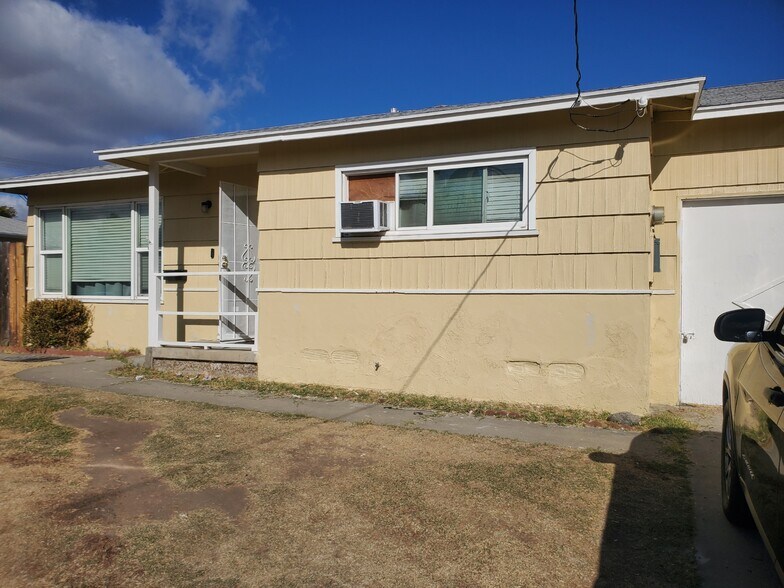 646-674 Chamberlain Ave, El Cajon, CA à vendre - Photo de l’immeuble – Image 2 sur 9
