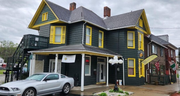 331 W Main St, Ligonier Township, PA à vendre - Photo principale – Image 1 sur 1