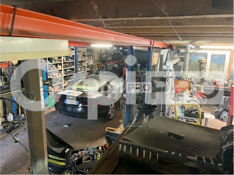 Industriel/Logistique dans Limoges à vendre - Photo de l’immeuble – Image 3 sur 6