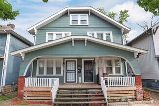 Plus de détails pour 2207 Sullivant Ave, Columbus, OH - Logement à vendre