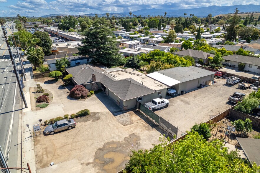 2681 Senter Rd, San Jose, CA à vendre - Aérien – Image 2 sur 3