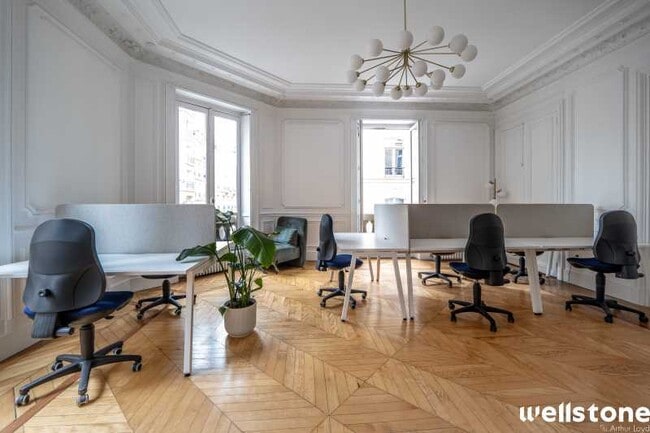 Plus de détails pour 6 Rue Roquépine, Paris - Bureau à louer