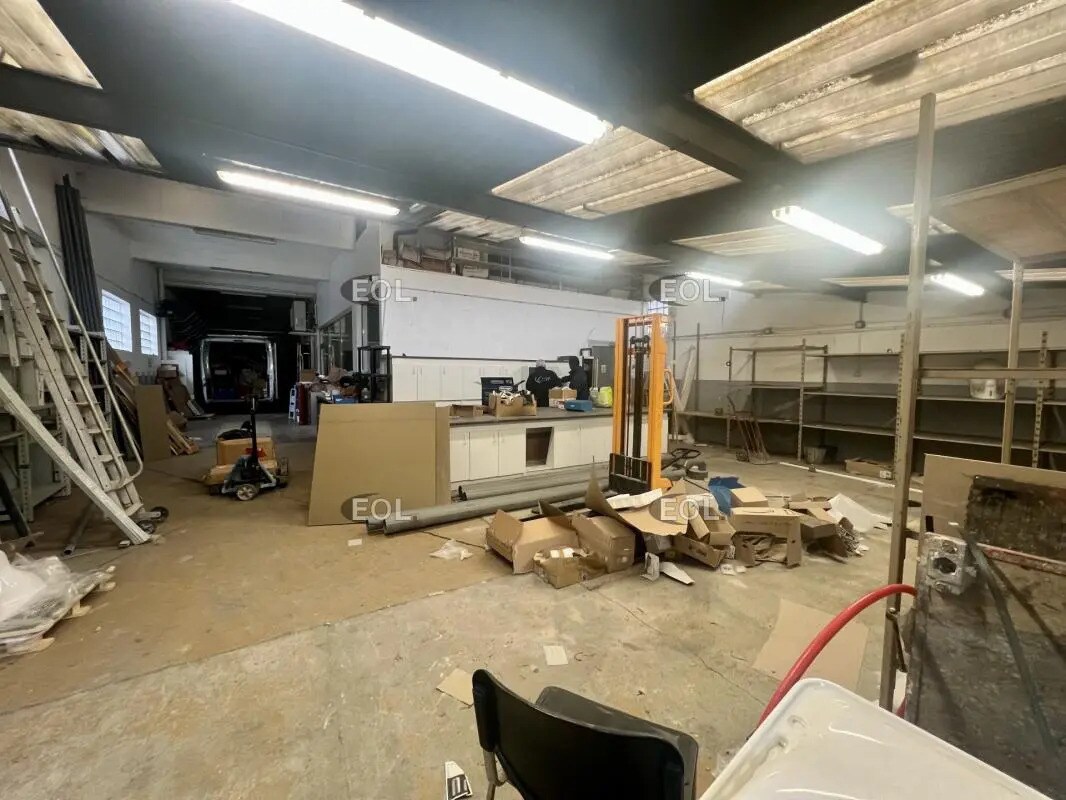 Local d'activités dans Clichy-sous-Bois à vendre Photo intérieure– Image 1 sur 10