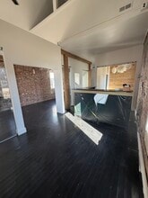 466 Santa Fe Dr, Denver, CO à louer Photo intérieure– Image 2 sur 18