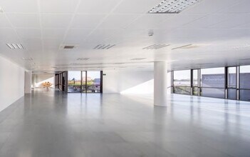 Avinguda de la Fama, 16, Cornellà de Llobregat, Barcelona à louer Photo intérieure– Image 1 sur 2