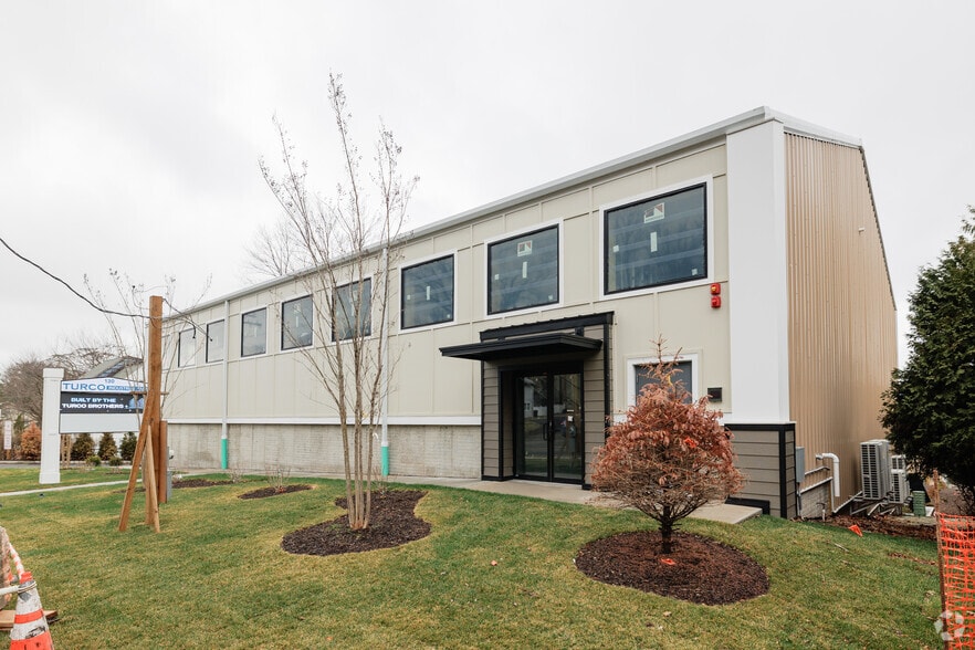 130 Route 59, Airmont, NY à louer - Photo principale – Image 1 sur 6