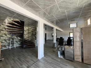 20 Rue Des Cerisiers, Lisses à louer Photo intérieure– Image 1 sur 5