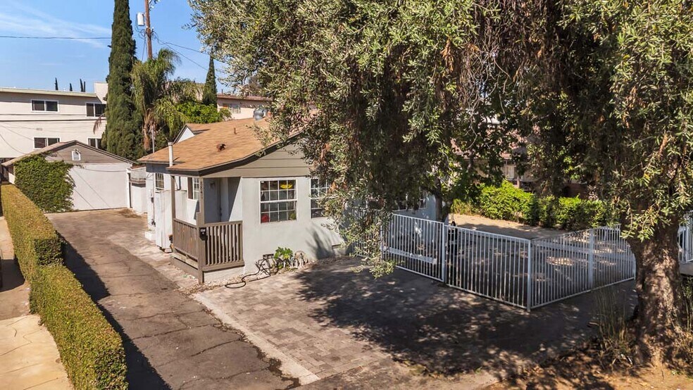 8843 Tilden Ave, Panorama City, CA à vendre - Photo de l’immeuble – Image 2 sur 13