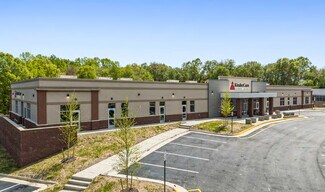 Plus de détails pour 923 Maple Grove Dr, Fredericksburg, VA - Local commercial à vendre