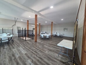 11457 Dennis Rd, Dallas, TX à louer Photo intérieure– Image 1 sur 6