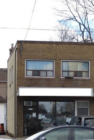 Plus de détails pour 2540-2546 Weston Rd, Toronto, ON - Local commercial à vendre