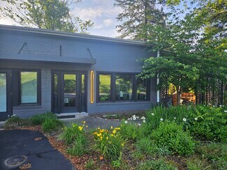 Plus de détails pour 5520 Old Haywood Rd, Mills River, NC - Bureau à louer