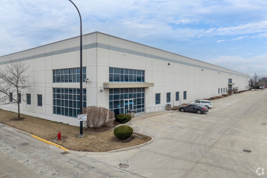 5900 W Ogden Ave, Cicero, IL à vendre - Photo de l’immeuble – Image 1 sur 8