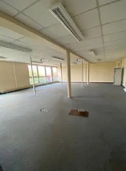 Plus de détails pour 8 Chemin De La MI Voie, Sotteville-lès-Rouen - Bureau, Industriel/Logistique à louer
