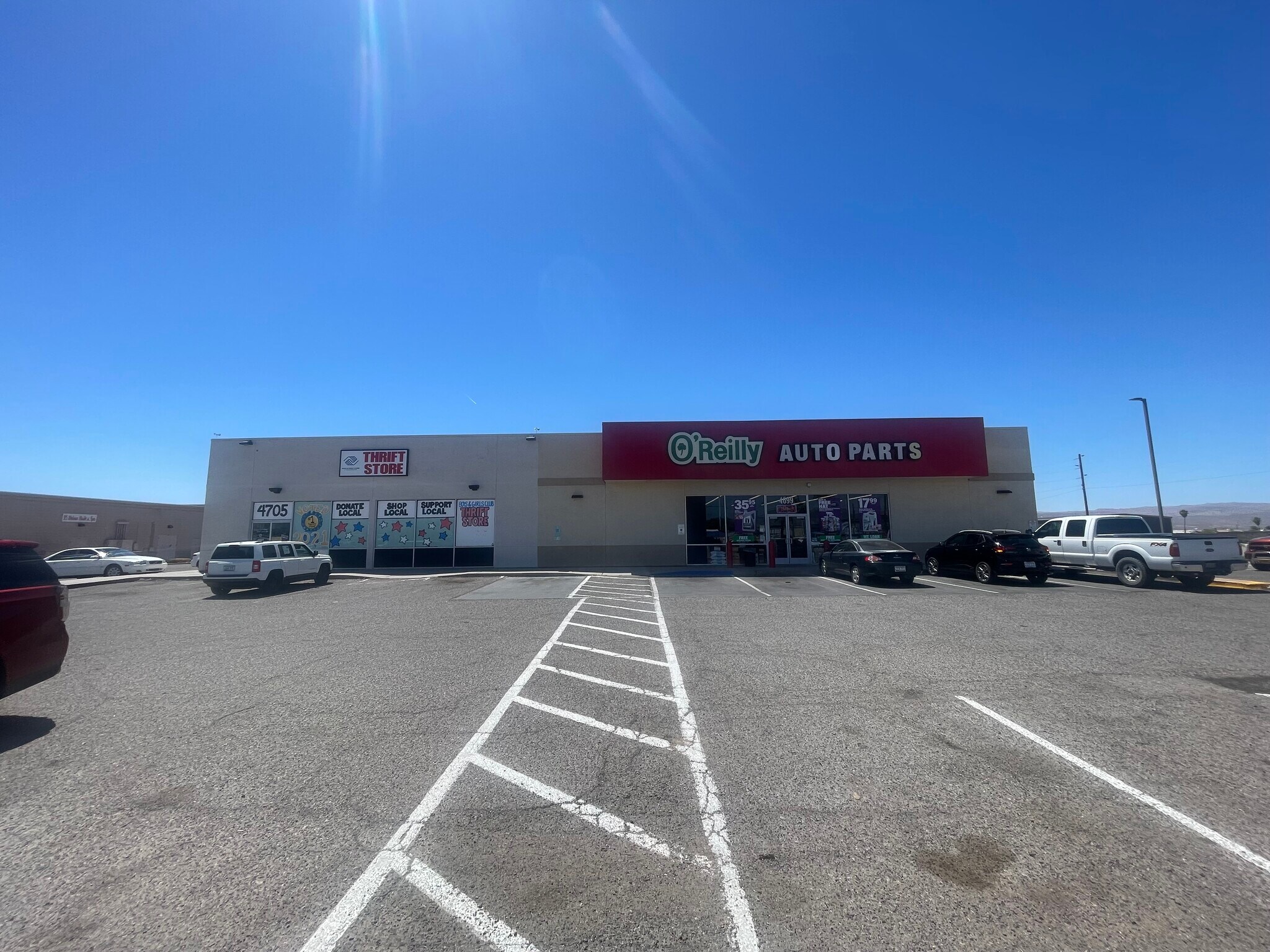 4705 Highway 95, Bullhead City Fort Mohave, AZ à louer Photo de l’immeuble– Image 1 sur 7