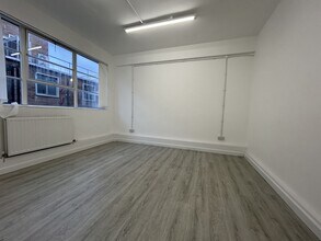 Elliott Rd, Plymouth à louer Photo intérieure– Image 1 sur 3