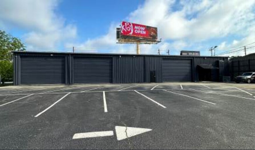 1900 Northside Industrial Blvd portefeuille de 2 biens à vendre sur LoopNet.fr - Photo de l’immeuble – Image 3 sur 13