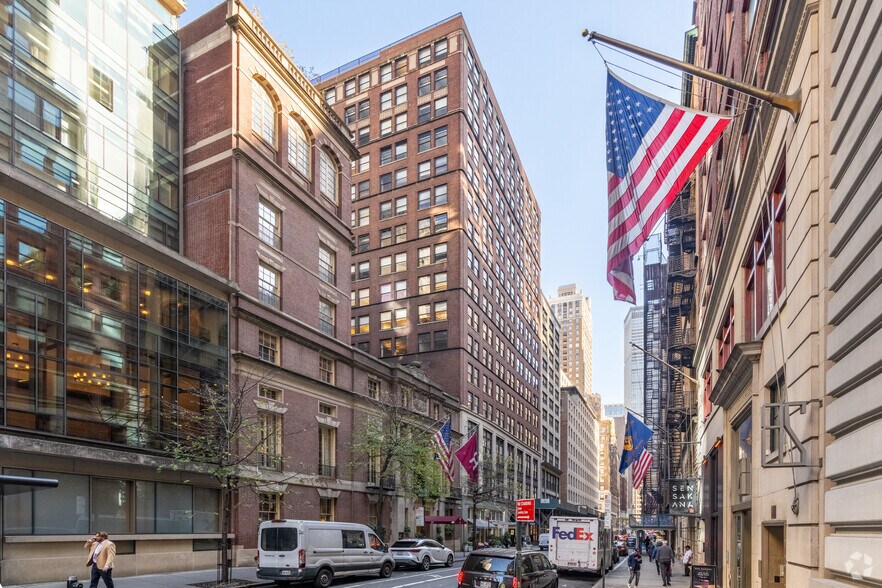19 W 44th St, New York, NY à louer - Photo principale – Image 1 sur 6