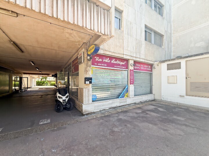 Bureau dans Marseille à louer - Photo de l’immeuble – Image 1 sur 9