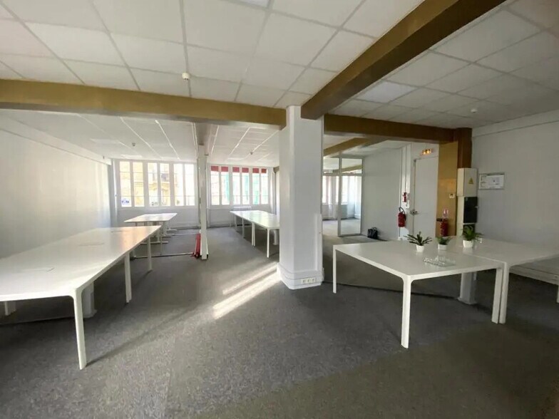 Bureau dans Paris à louer - Photo de l’immeuble – Image 3 sur 7