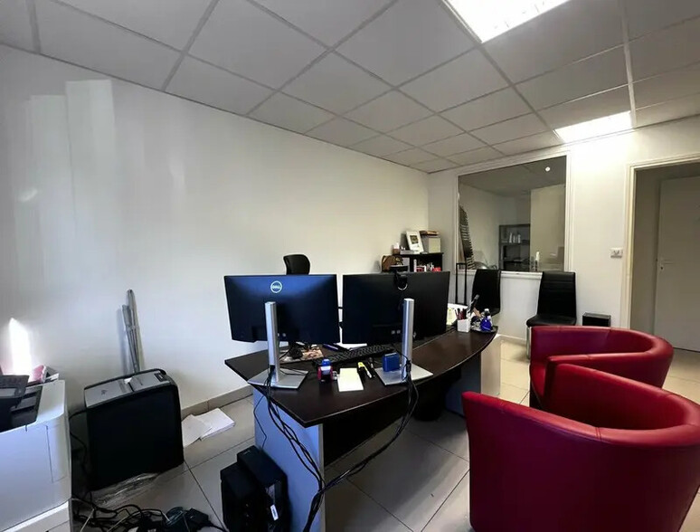 Bureau dans Grasse à louer - Photo intérieure – Image 3 sur 5